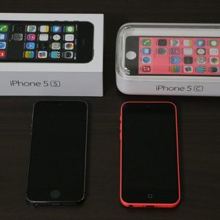 iPhone5sと5c開封の儀！写真で2つを比較してみたぞ！