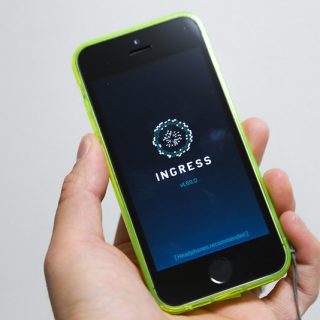 【Ingress】コスパ最強のiPhone5s用ストラップが付けられるケースがエージェント活動に最適だぞ！