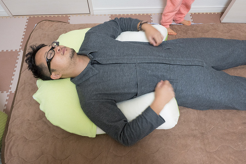 6892円 激安/新作 枕 U字型抱き枕 首こり 肩こり 洗える 妊婦 横向き 仰向け しびれ いびき防止 まくら マクラ 睡眠改善 ふわふわ