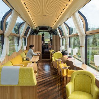 ガラス張りの豪華列車「えちごトキめきリゾート雪月花」で絶景&絶品料理を堪能したぞ! #糸魚川たのしー