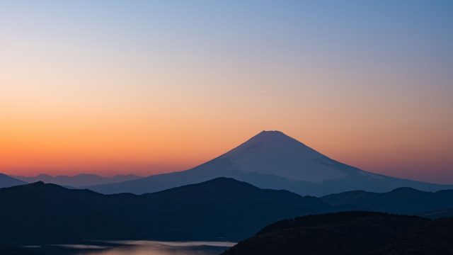 【伊豆】富士山を横目に都内に帰れる！信号無しで70km続く、伊豆スカイライン～箱根ターンパイクがおススメだぞ！