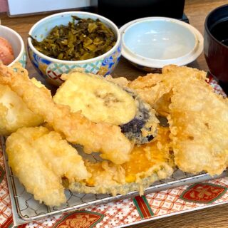 【川崎】気軽に揚げたて天ぷらを堪能！「博多天ぷら やまみ」は明太子・高菜・ご飯食べ放題で大満足だぞ！