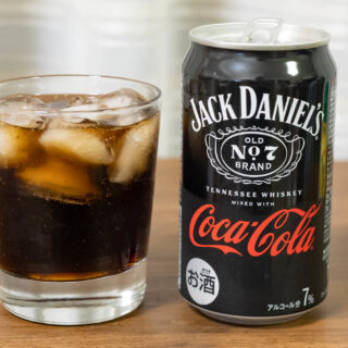 ジャックダニエルとコカ・コーラのコラボ！いわゆる「ジャックコーク」がいつでも飲めて美味しいぞ！