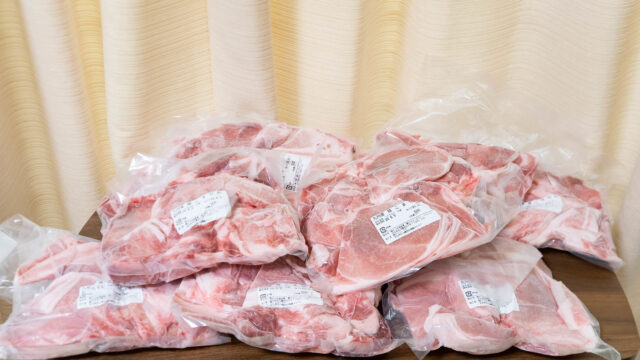 佐賀県上峰町ふるさと納税で返礼品の九州産豚肉5kgがドドーンと届いたぞ！