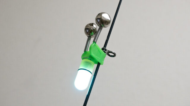 夜釣りするなら！「LED付きクリップ鈴」が便利だぞ！