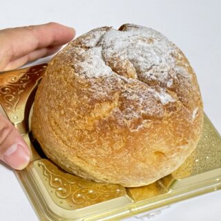 ローソンの期間限定「大きなシュークリーム（648円）」を買ったきたぞ！