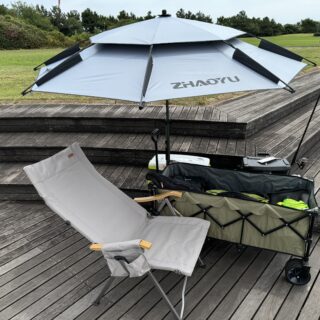 真夏の釣り用に風に強いパラソルを購入したぞ！