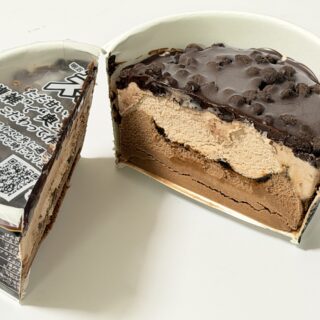 大人な贅沢！4層構造のスーパーカップ「とことんショコラ」が濃厚で美味しいぞ！