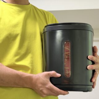 5kgの米袋のままでOK！真空で保存する米びつがクラファンに登場だぞ！