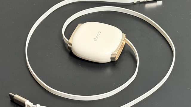 cheeroの巻取り式USB-Cケーブルが便利でおしゃれで持ち運びしやすいぞ！