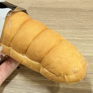 【熊本うまかモン集合】ファミマ「ミルクフランス」がASO MILK入りクリームの優しい味わいで美味しいぞ！